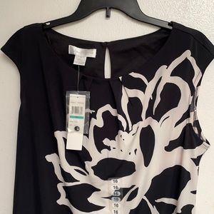 Black and beige sheath dress